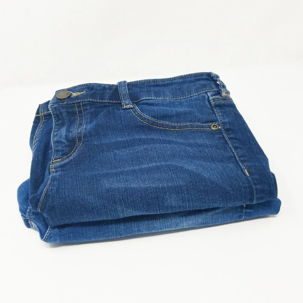 New York &‎ Company women 4 denim jeans shorts